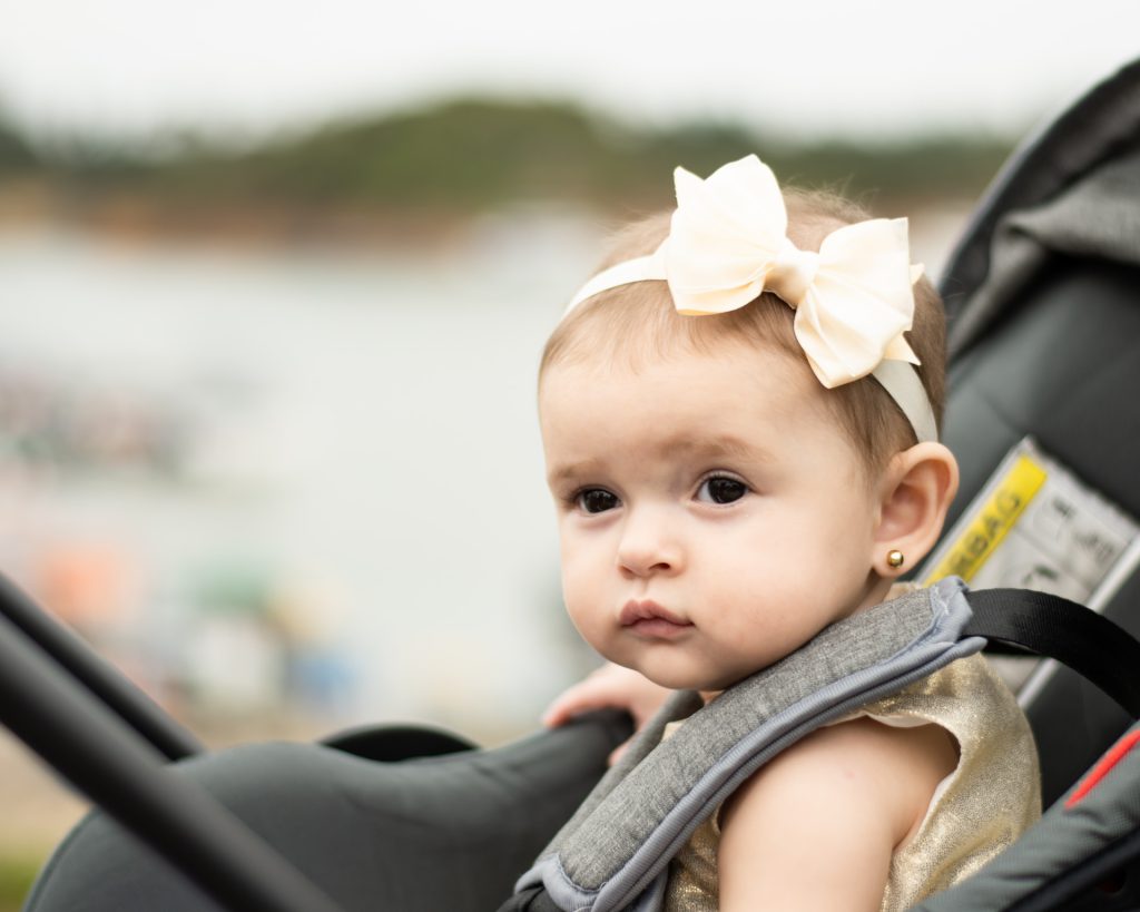 מה צריך לשקול כשקונים רכב להסעת תינוק?